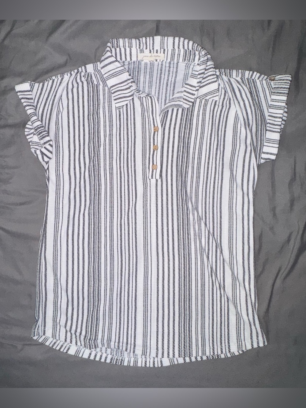 Joie de Vivre Womens Blouse; Black/White Striped; Collared; M